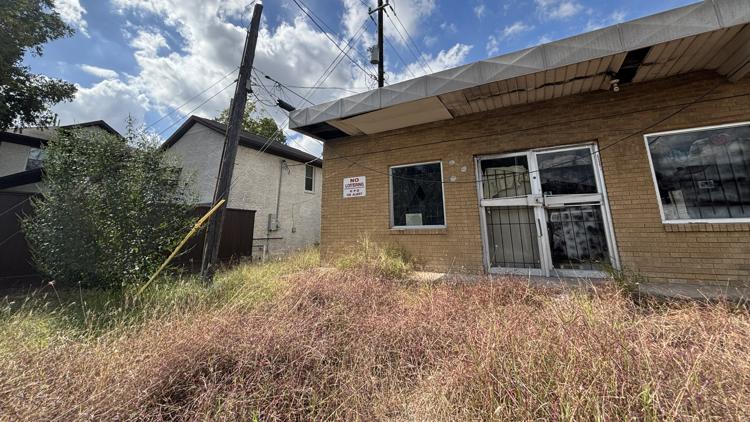 Houston considers rule to keep new gas stations away from homes and apartments — KHOU 11 (Houston), Midland Government news